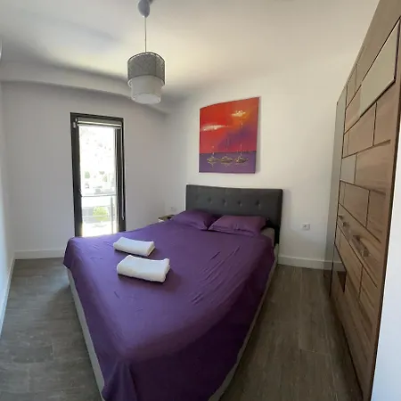 Aylinda With Private Heated Pool Villa *