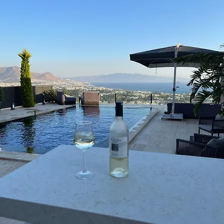 Vila Aylinda With Private Heated Pool