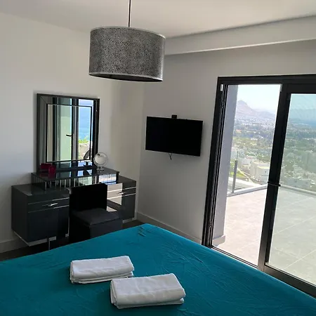 וילה Aylinda With Private Heated Pool בודרום