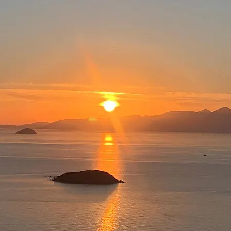 Aylinda With Private Heated Pool Villa