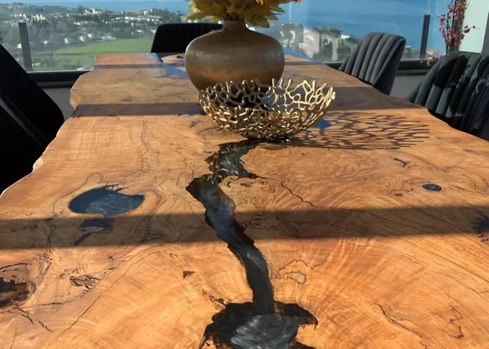 Aylinda With Private Heated Pool