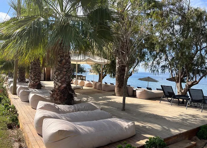 Aylinda With Private Heated Pool Villa